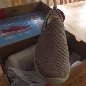 Skechers Go Walk Joy, Womens, Size 9.5 Wide